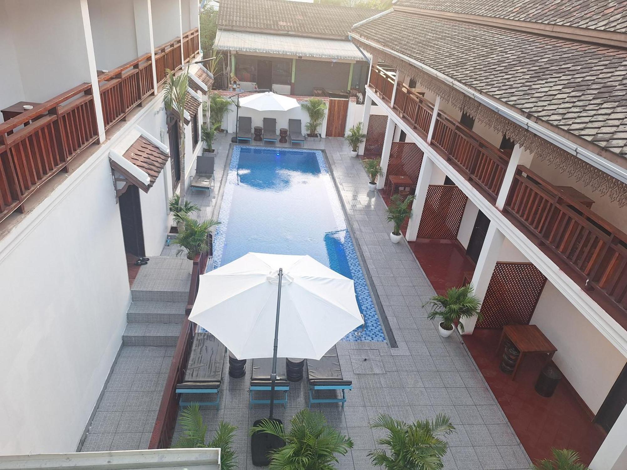 Luang Prabang Pavilion Hotel & Travel Экстерьер фото