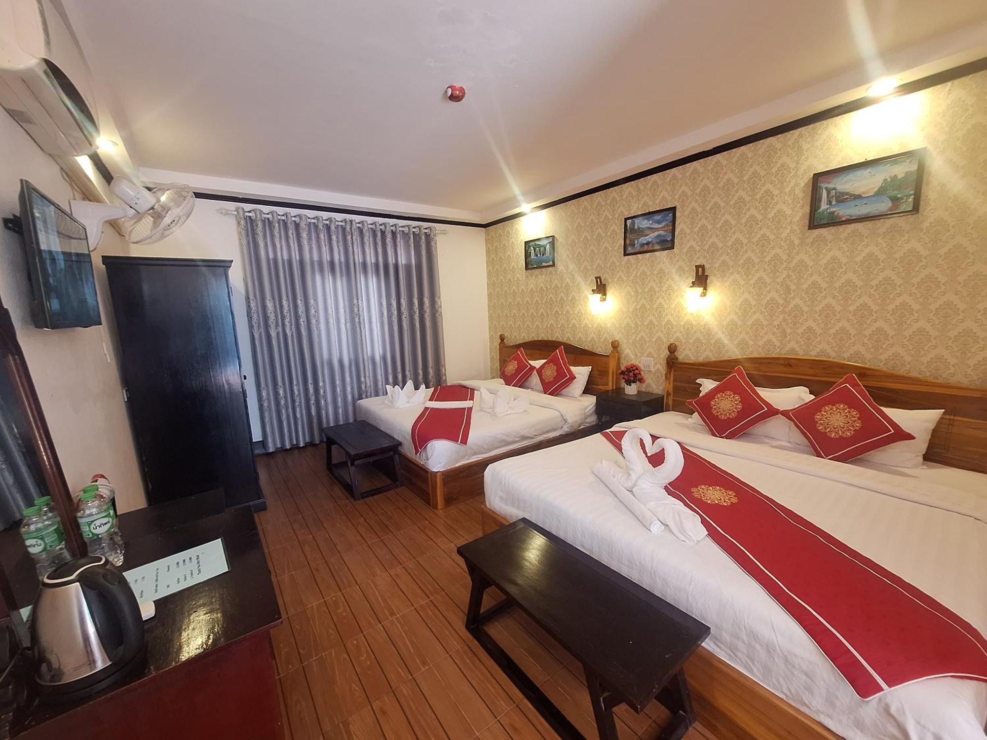 Luang Prabang Pavilion Hotel & Travel Экстерьер фото