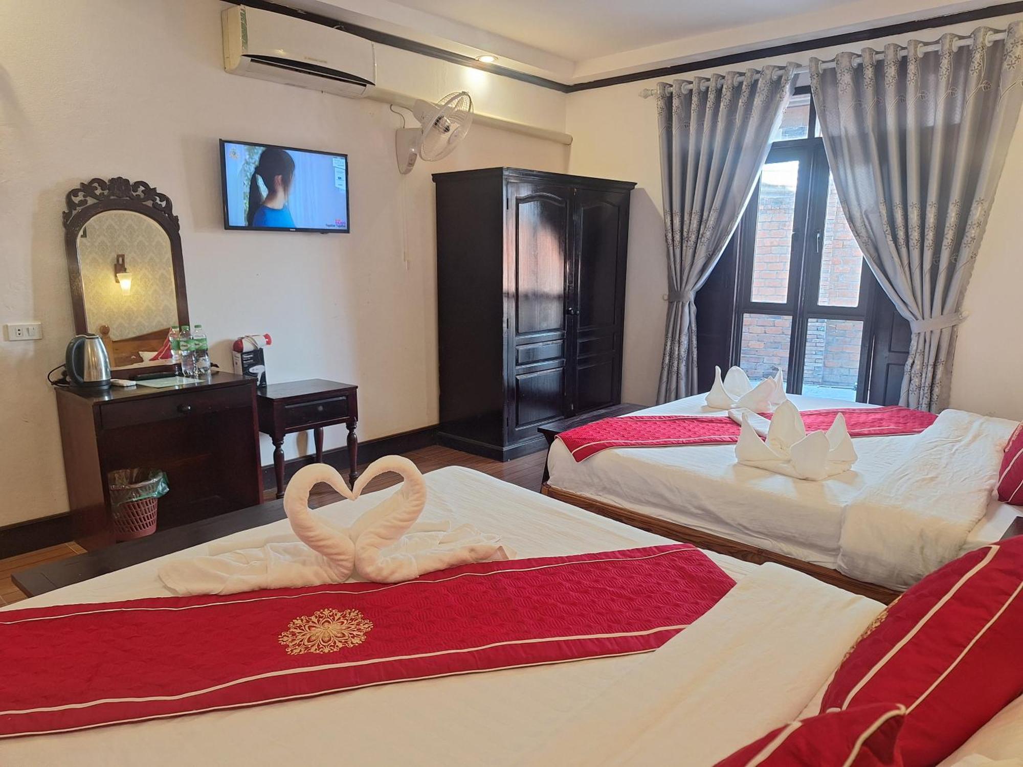 Luang Prabang Pavilion Hotel & Travel Экстерьер фото