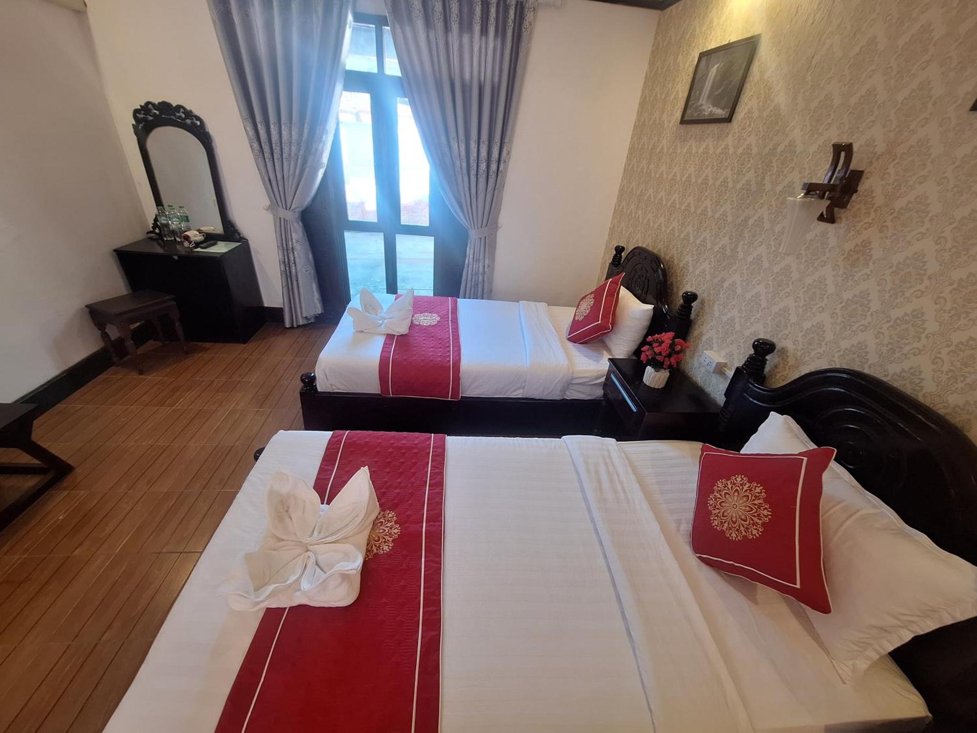 Luang Prabang Pavilion Hotel & Travel Экстерьер фото
